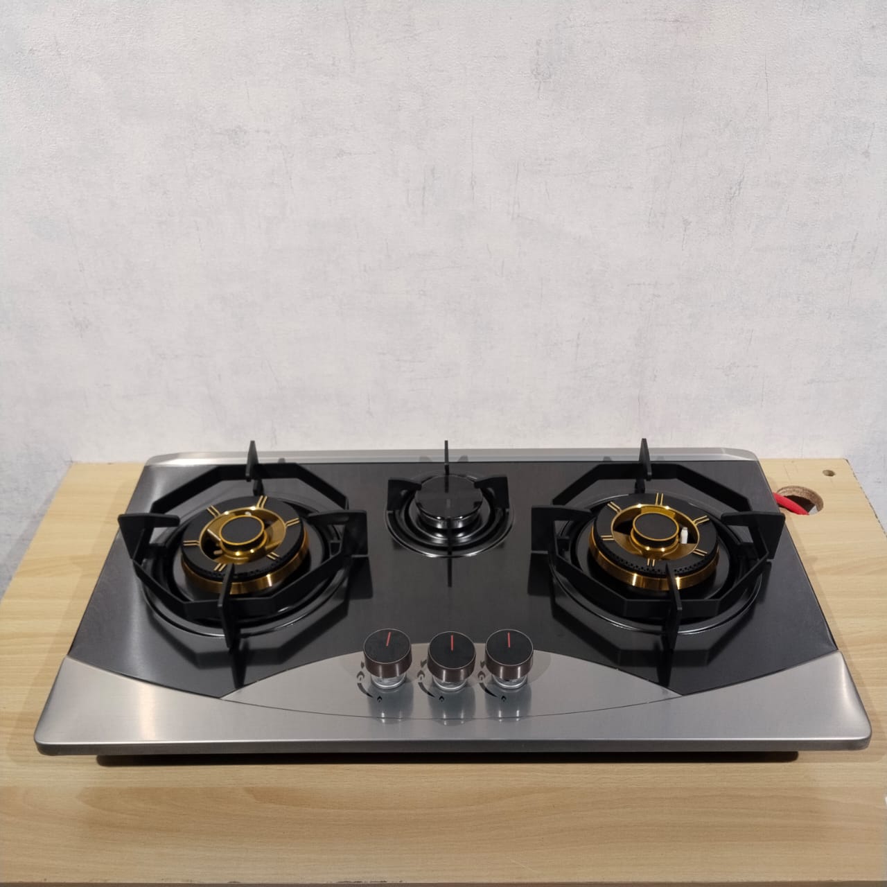5KG Fiber LPG Cylinder & Company Fitted Gas Stove Combo Deal – Complete Kitchen Solution